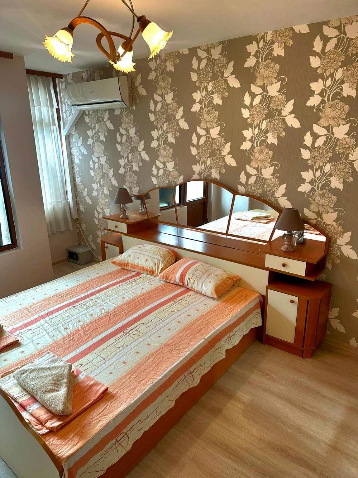 בורגאס Lux Apartment Sisi מראה חיצוני תמונה